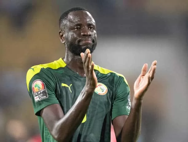 Cheikhou Kouyaté met fin à sa carrière internationale en raison d’un problème cardiaque