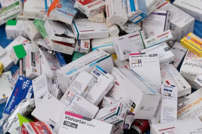 Médicaments à usage humain : un projet de décret encadre l’autorisation de mise sur le marché